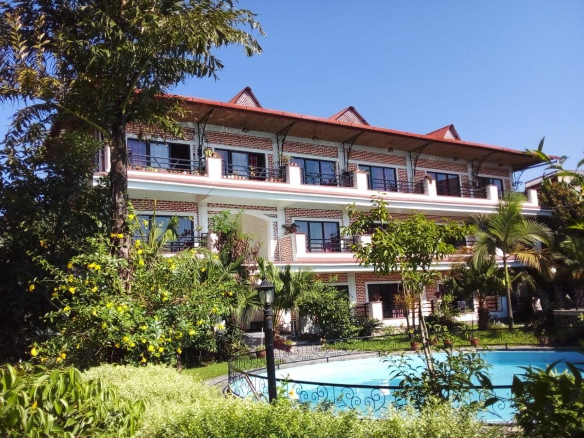 Hotel Jal Mahal Pokhara Eksteriør billede